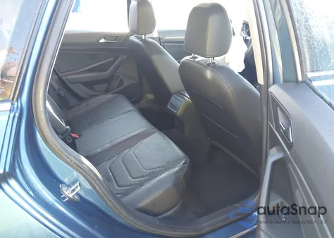 2019 Volkswagen Jetta 1.4T Sel Premium from USA, damaged, VIN 3VWGB7BUXKM186161